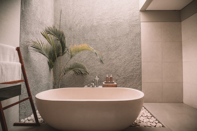 Rose Gold Rain Shower Set